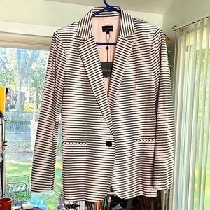 Blush pink & black resort jacket NWT